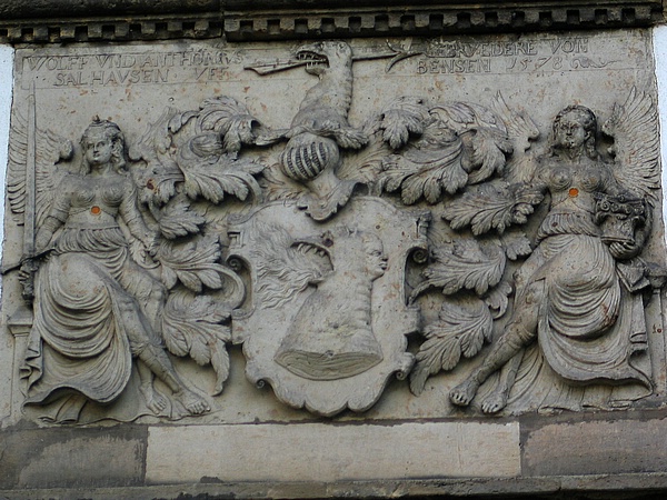 WOLFF VND ANTHONIVS
GEBRVEDERE
VON SALHAUSEN .
VFF BENSEN 1578 