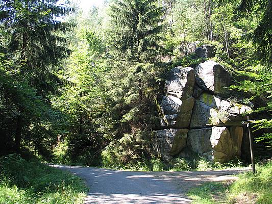 cesta z Hinterhermsdorfu do Zadnch Jetichovic