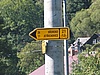 asi 50 metr za akvaduktem odbome po znaen cyklistick trase vlevo pes ku Kamenici - cyklistick trasa slo 21 ns provede eskou Kamenic po klidnch mstnch cestch podl ky Kamenice. Vyhneme se tak frekventovan silnici Dn - Liberec