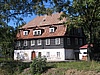 pokraujeme po klidn mstn komunikaci po levm behu ky Kamenice